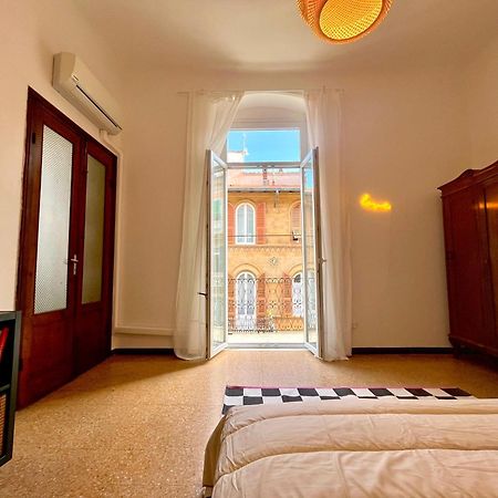 Centrale Ampio Appartamento 5 Minuti Stazione Cinque Terre 라스페치아 외부 사진
