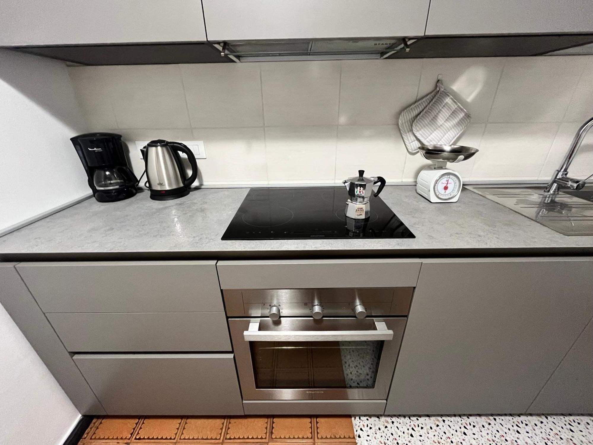 Centrale Ampio Appartamento 5 Minuti Stazione Cinque Terre 라스페치아 외부 사진